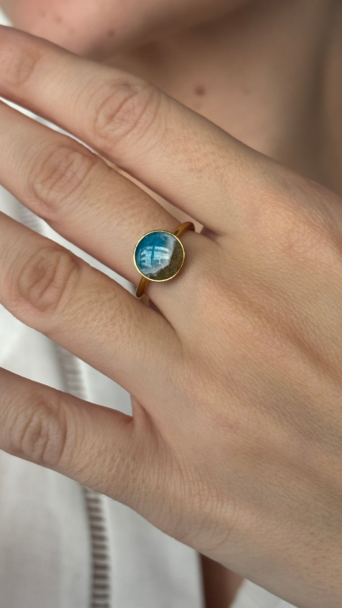 Anillo de playa en resina y acero inoxidable