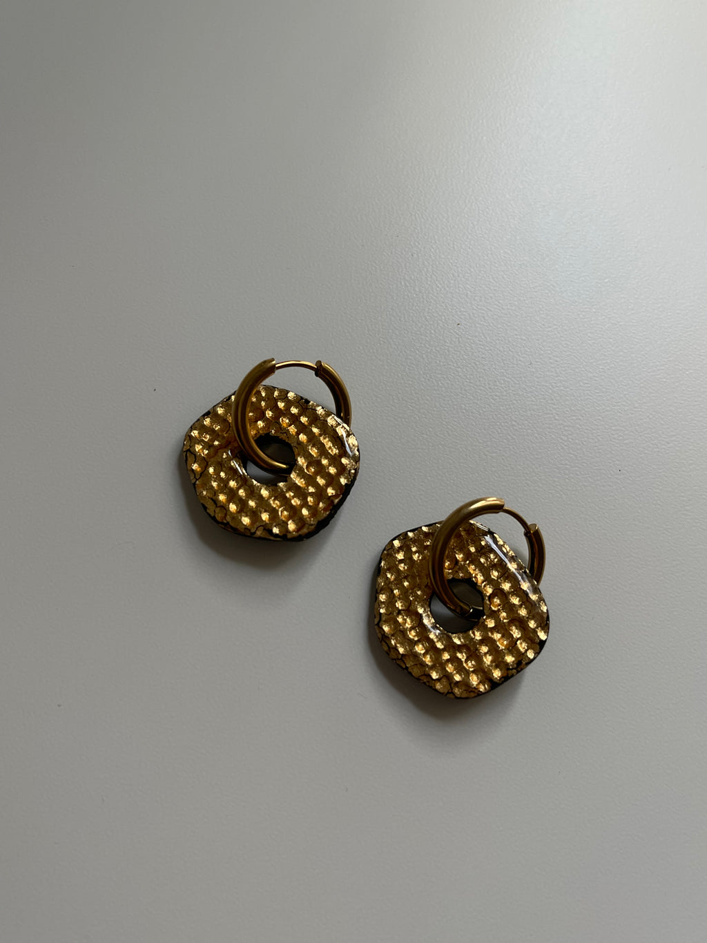 Charm Zira metalizado